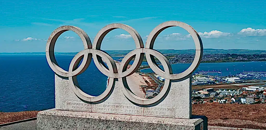 2024 Paris Yaz Olimpiyatları: Tarihi ve Unutulmayanlar