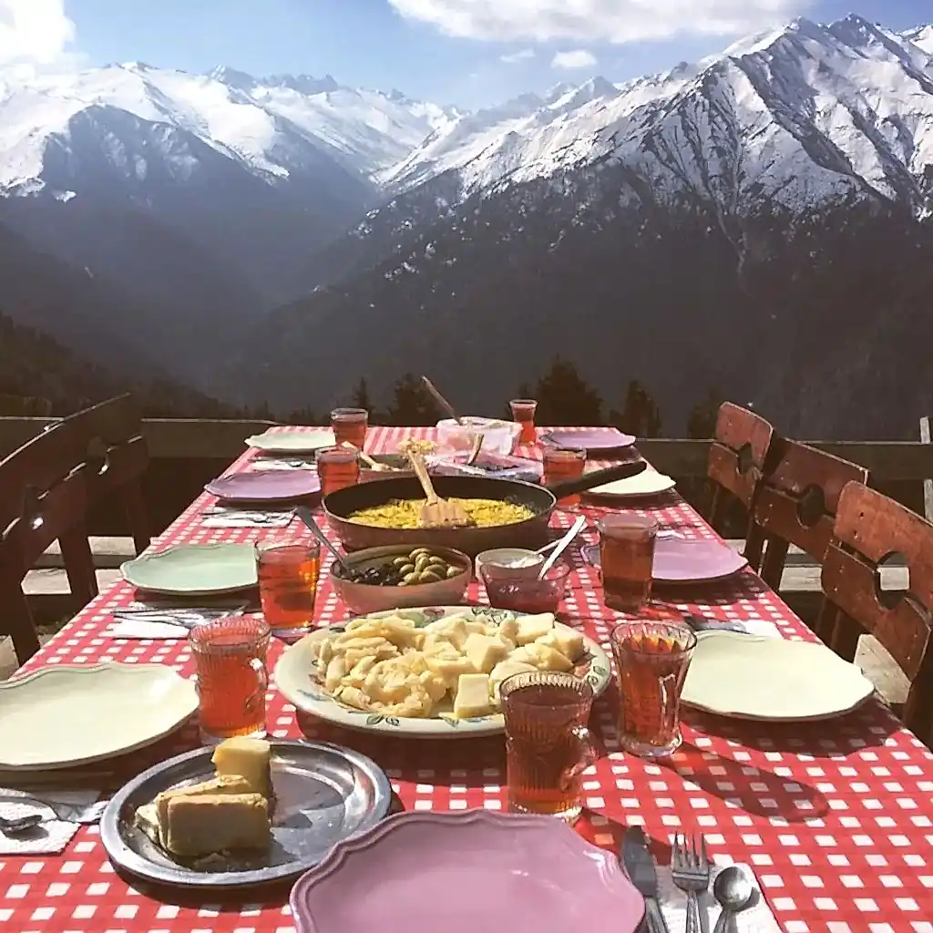 Türkiye'nin Dört Bir Yanındaki Gastronomi Vahaları.