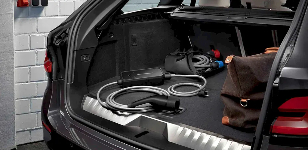 BMW Flexible Fast Charger