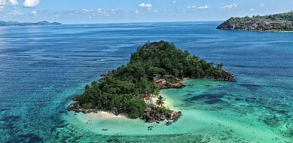 Güneşli Ülkelere Yolculuk: Kış Aylarında Gidebileceğiniz Sıcak Tatil Destinasyonları