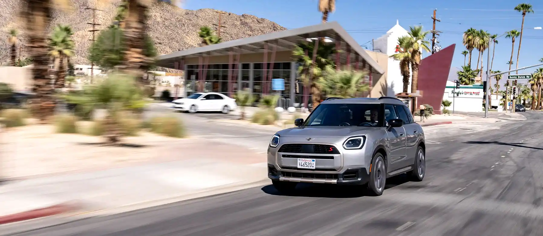 YENİ MINI COUNTRYMAN